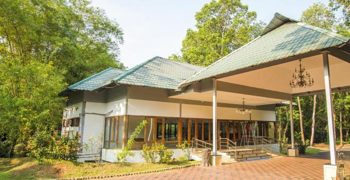 Ktdc Water Scapes Hotel Kumarakom Eksteriør billede