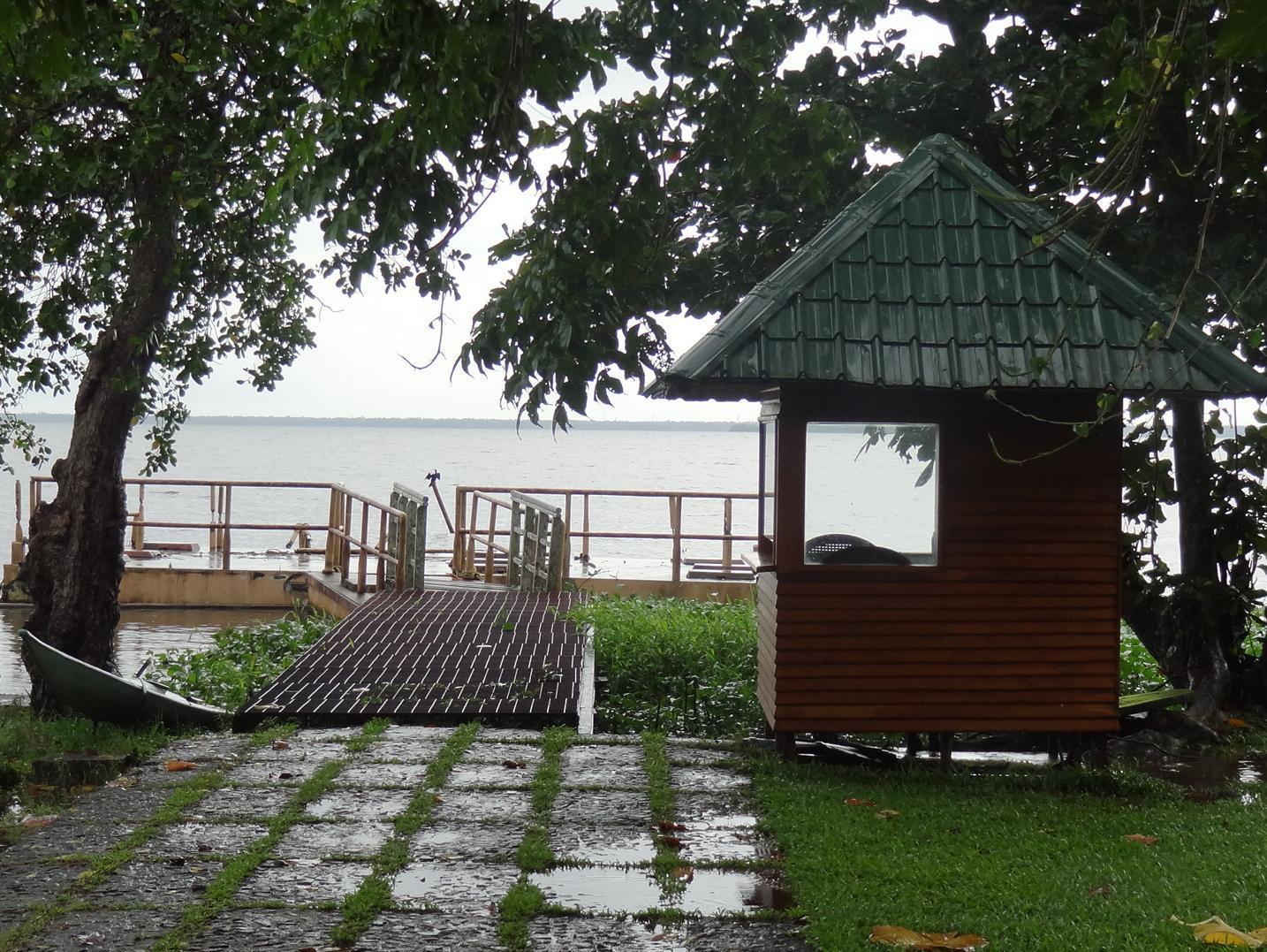 Ktdc Water Scapes Hotel Kumarakom Eksteriør billede