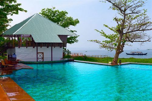Ktdc Water Scapes Hotel Kumarakom Eksteriør billede